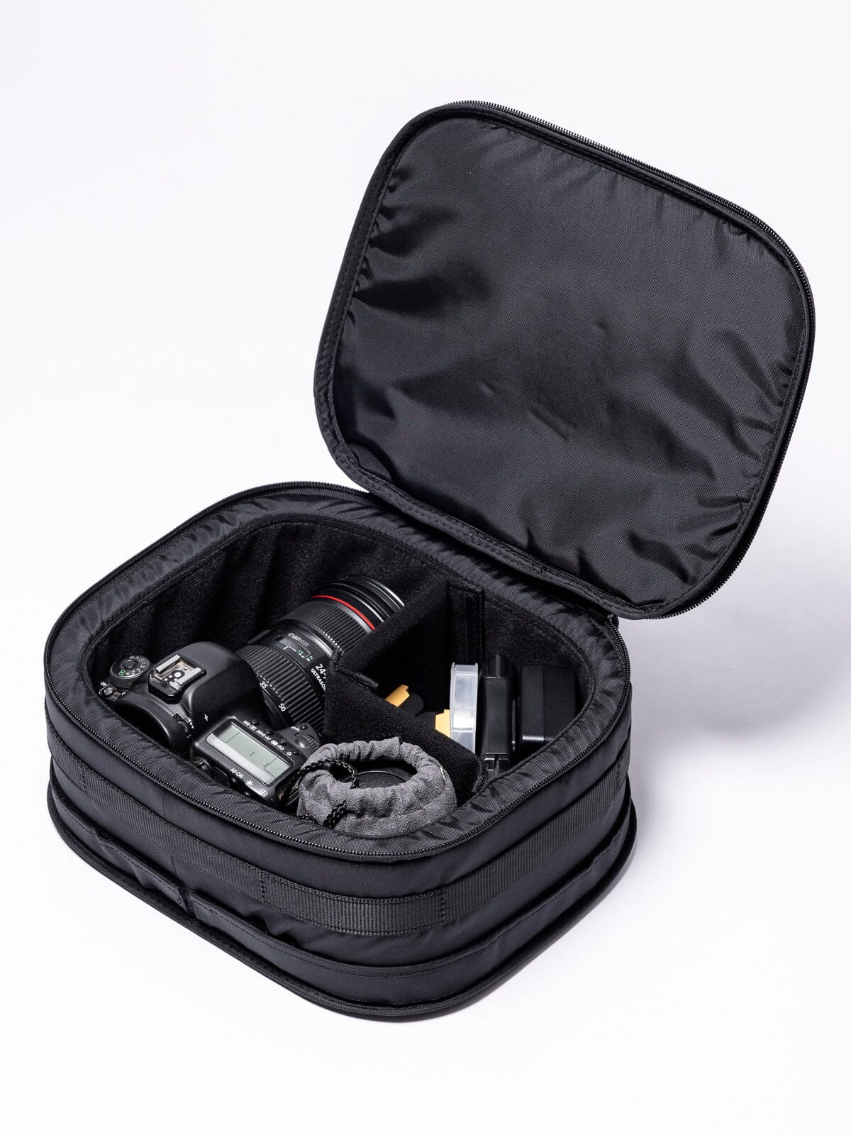 Capsule Pro Compact by Mission Workshop - Weatherproof Bags & Technical Apparel - San Francisco & Los Angeles - Built to endure - Guaranteed forever
