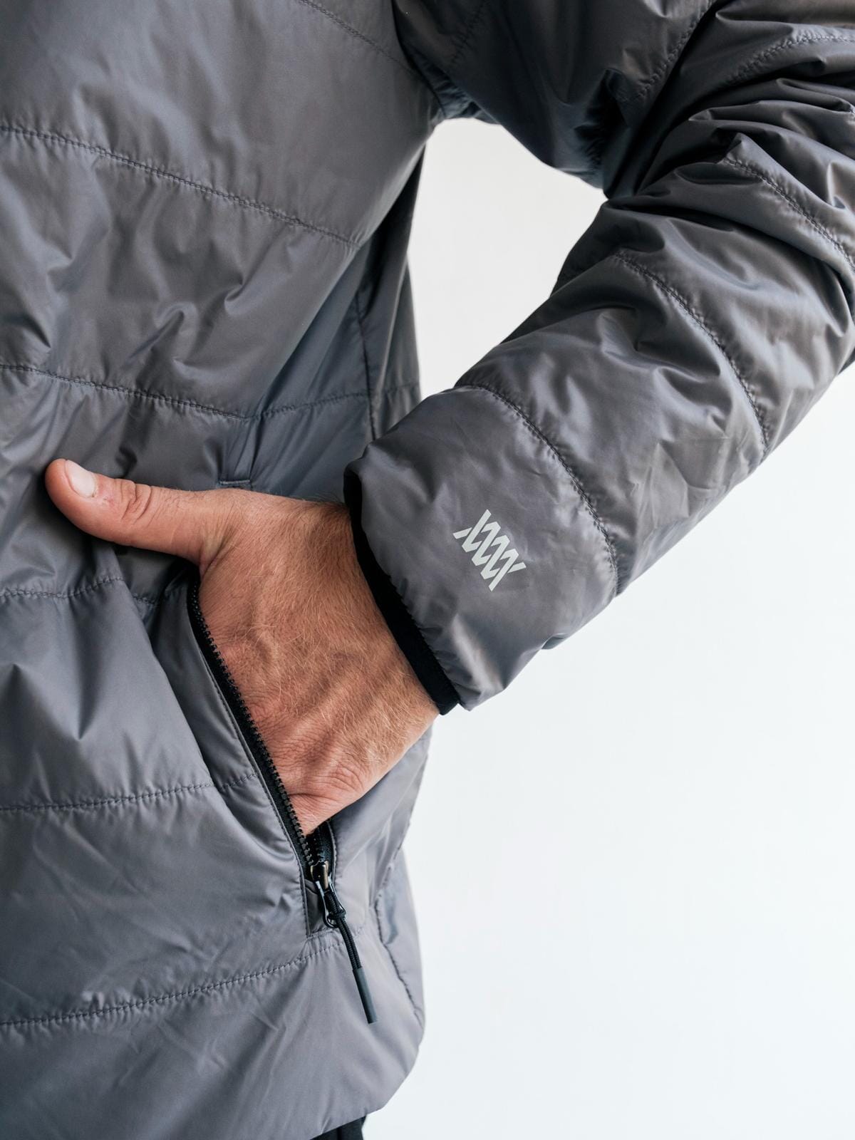 Onyx by Mission Workshop - Weatherproof Bags & Technical Apparel - San Francisco & Los Angeles - Built to endure - Guaranteed forever
